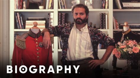 gianni versace mini biography|where was versace founded.